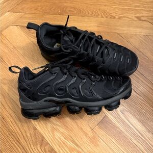Men’s Nike Vapormax Pros